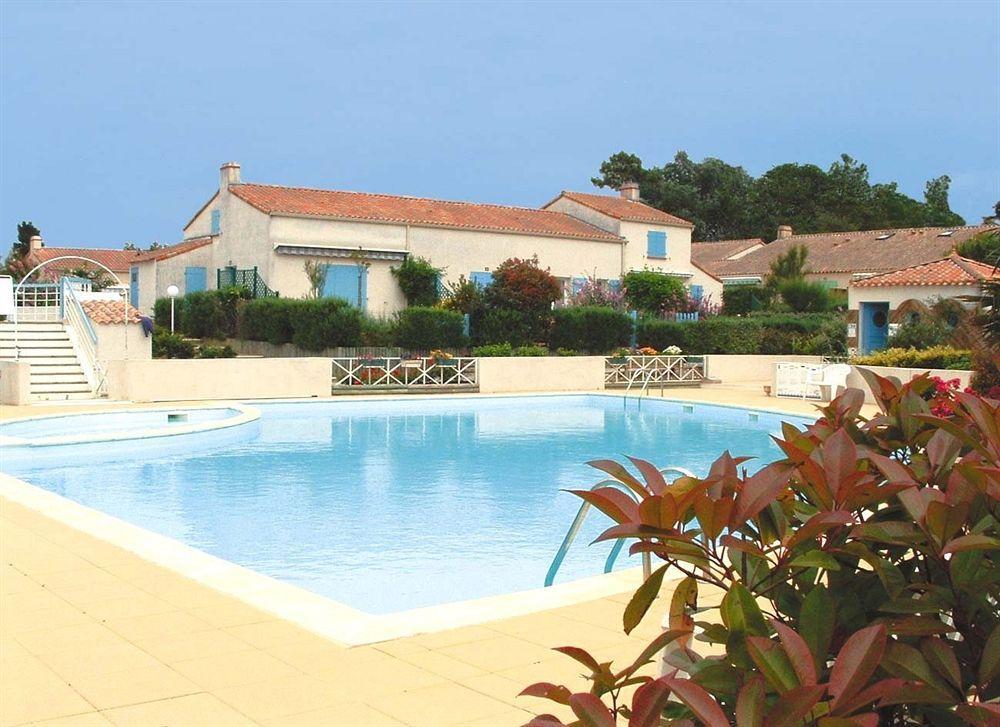 Lagrange Classic Le Clos Des Chenes Hotel Ле Мат Екстериор снимка