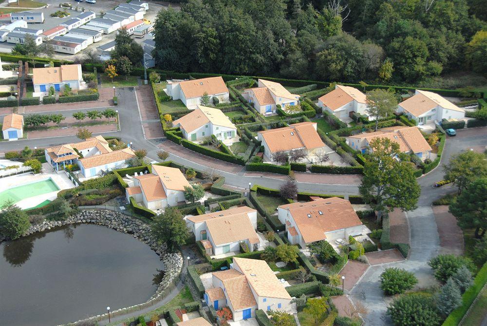 Lagrange Classic Le Clos Des Chenes Hotel Ле Мат Екстериор снимка