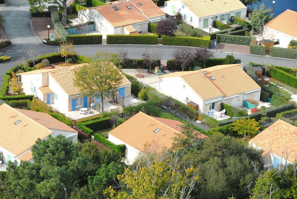 Lagrange Classic Le Clos Des Chenes Hotel Ле Мат Екстериор снимка